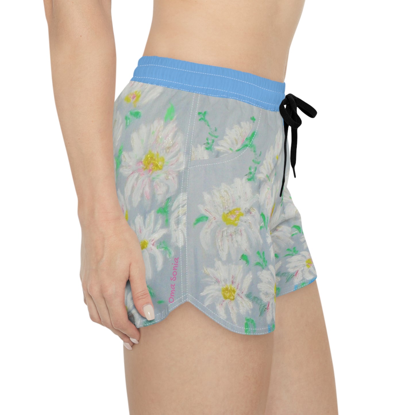 "Bright Daisies" Women's Casual Shorts